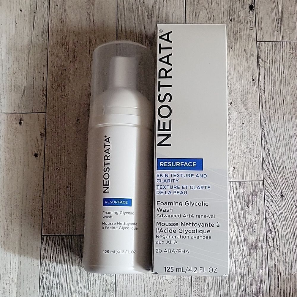 Neostrata Resurface Foaming Glycolic Wash